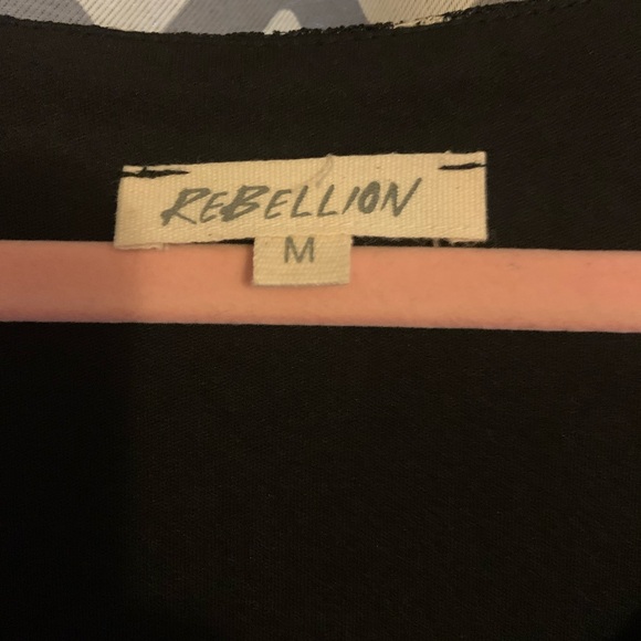 Fitted Waist Dress with belt. - Picture 3 of 4